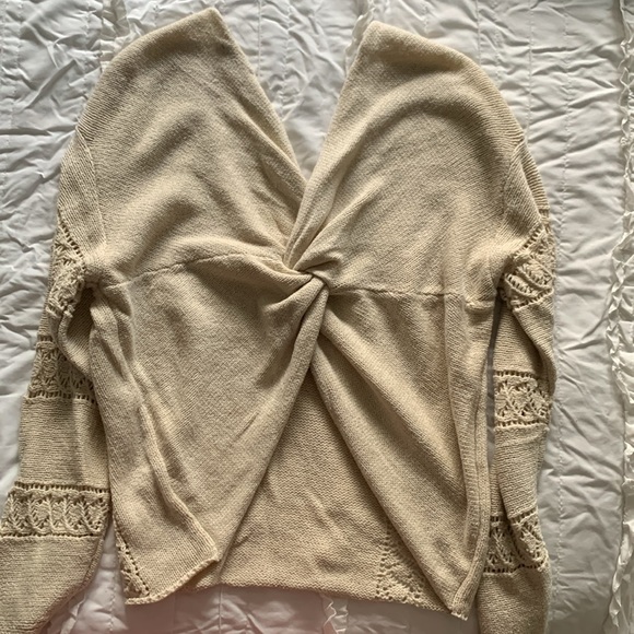 Open back slouch sweater - Picture 3 of 4